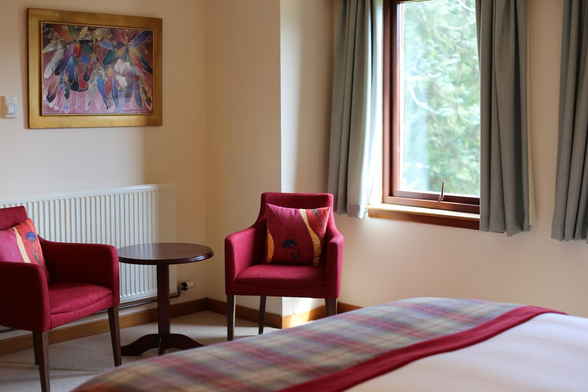 Pitlochry Dundarach Hotel Room photo