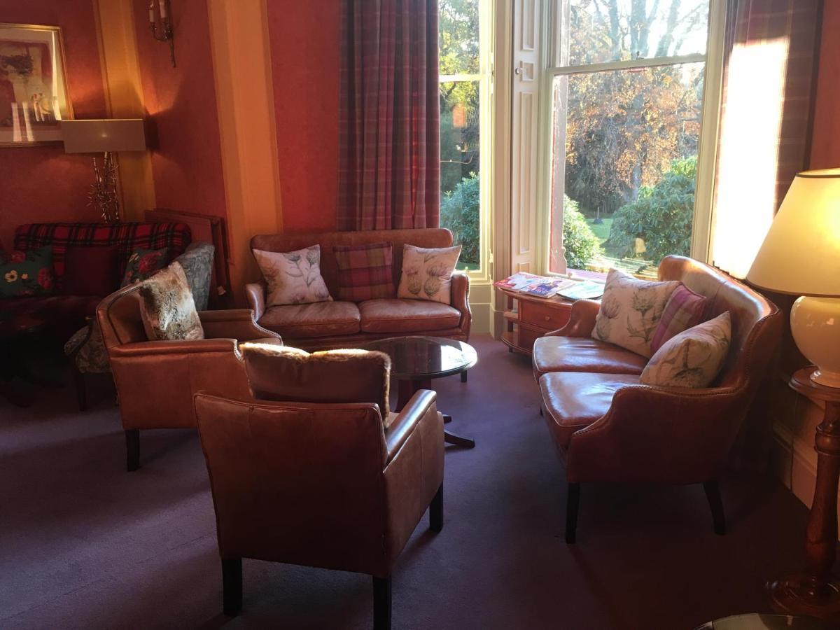 Pitlochry Dundarach Hotel Exterior photo